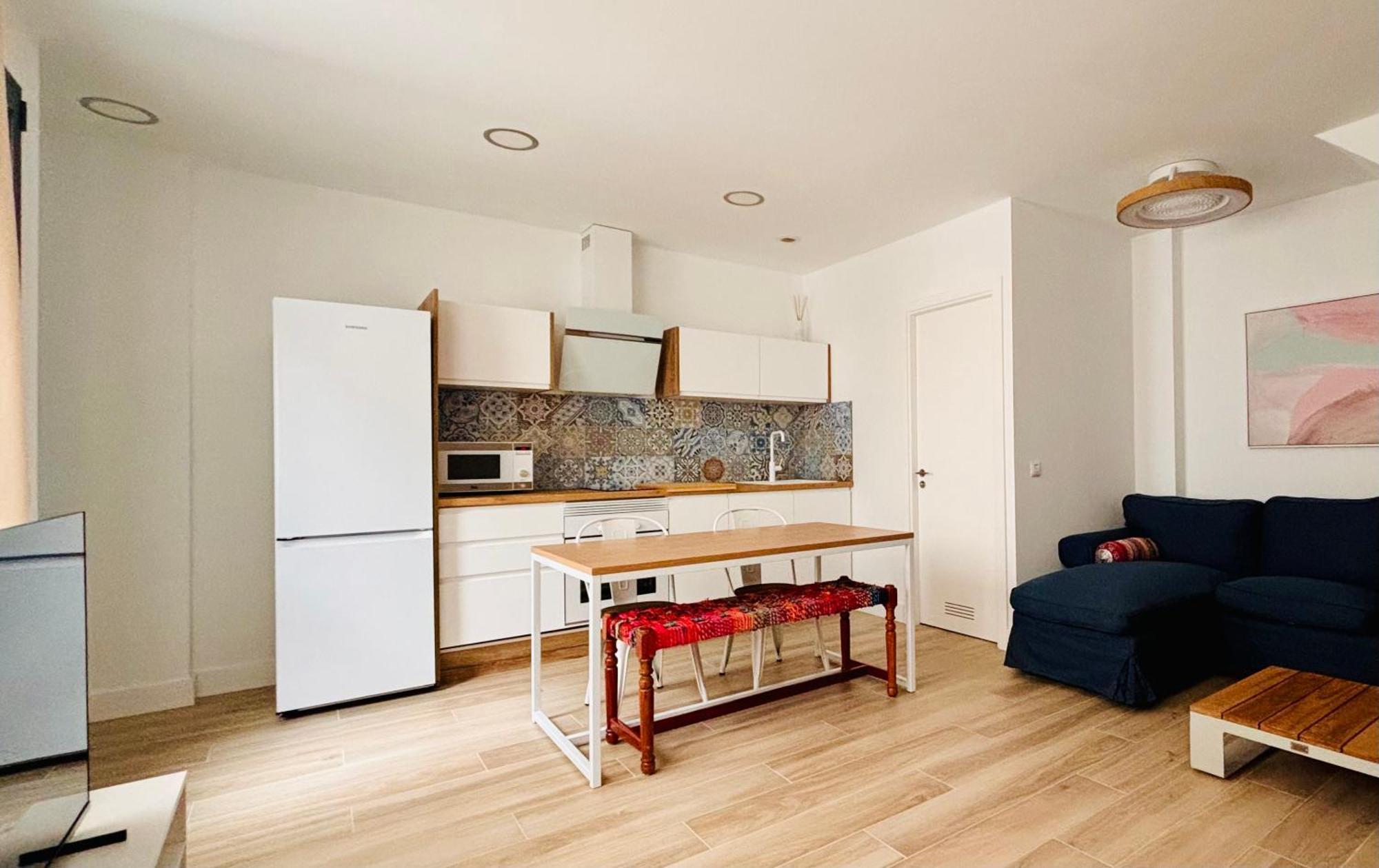 Apartment Playa De Canteras-albareda 2 *